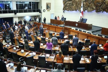 Pleno de la Asamblea acoge veto al proyecto de conflicto de interés y lo aprueba en segundo debate