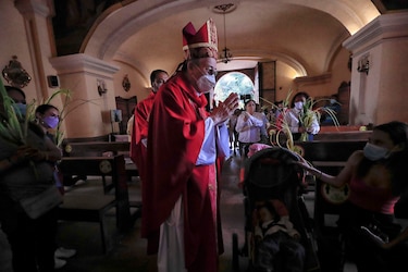 Cardenal hondureño dice: es ‘gravísimo’ que autoridades abusen de inmigrantes