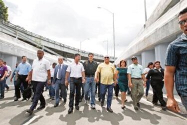 Méndez se unta de obras del gobierno
