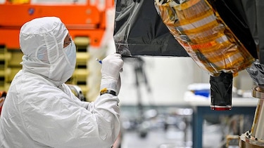 La NASA les prohíbe a los ciudadanos chinos acceder a sus instalaciones y trabajar en sus programas espaciales