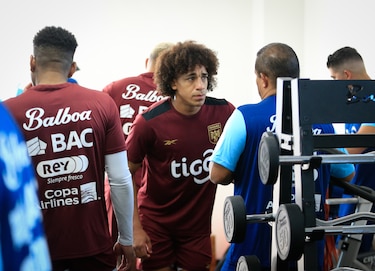 Panamá arranca entrenamientos con 12 jugadores; Adalberto Carrasquilla trabaja diferenciado  
