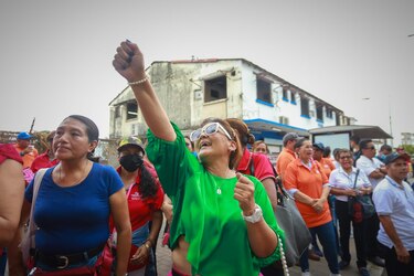 División entre los docentes: unos protestan y otros plantean que una huelga es prematura