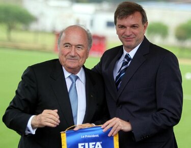 FIFA niega estar evaluando sanciones contra Uruguay