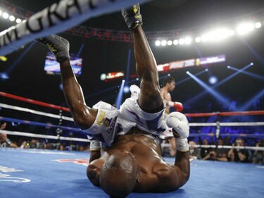 Pacquiao derrota a Bradley por decisión unánime