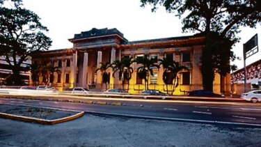 Grabados de Dalí se exponen en Panamá