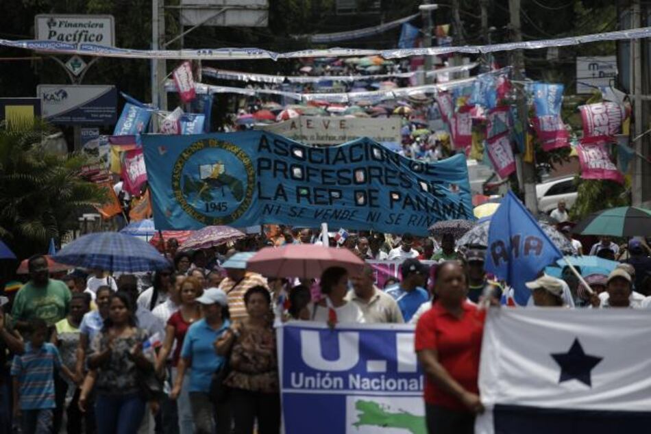 Docentes volverán a la Defensoría; se cumplen 7 días de huelga