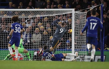 Derrotas de Manchester City y Chelsea, colocan a Liverpool más líder