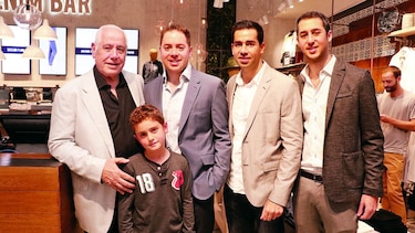 Inauguración de Bonage en Albrook Mall