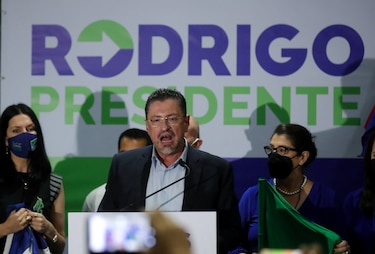 Un expresidente de centroizquierda y un exministro conservador van a una segunda vuelta en Costa Rica