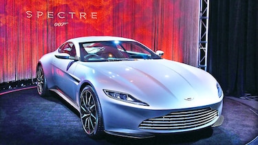 Exhiben autos de películas de Bond