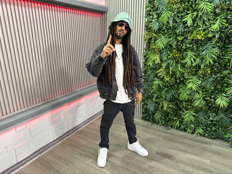 DJ Chiqui Dubs: el puente musical que conecta Panamá con el mundo