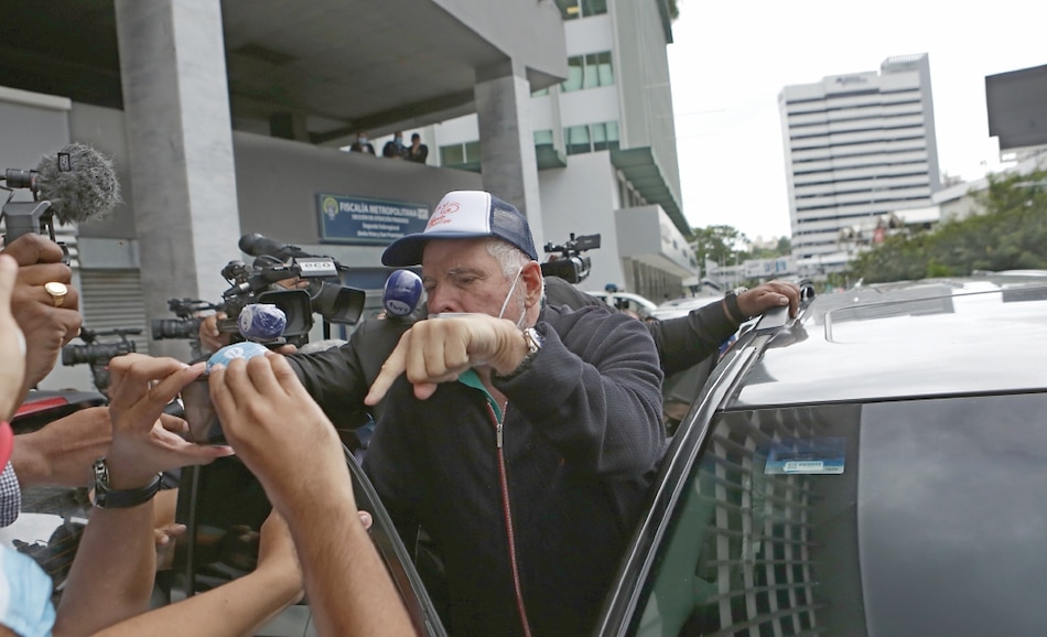 Atacar a las fiscales, la táctica de Ricardo Martinelli
