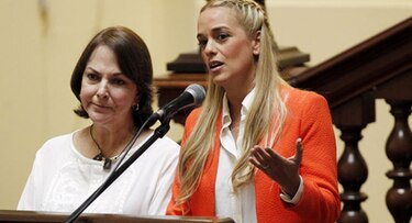 Esposas de líderes opositores presos vendrán a la Cumbre de las Américas