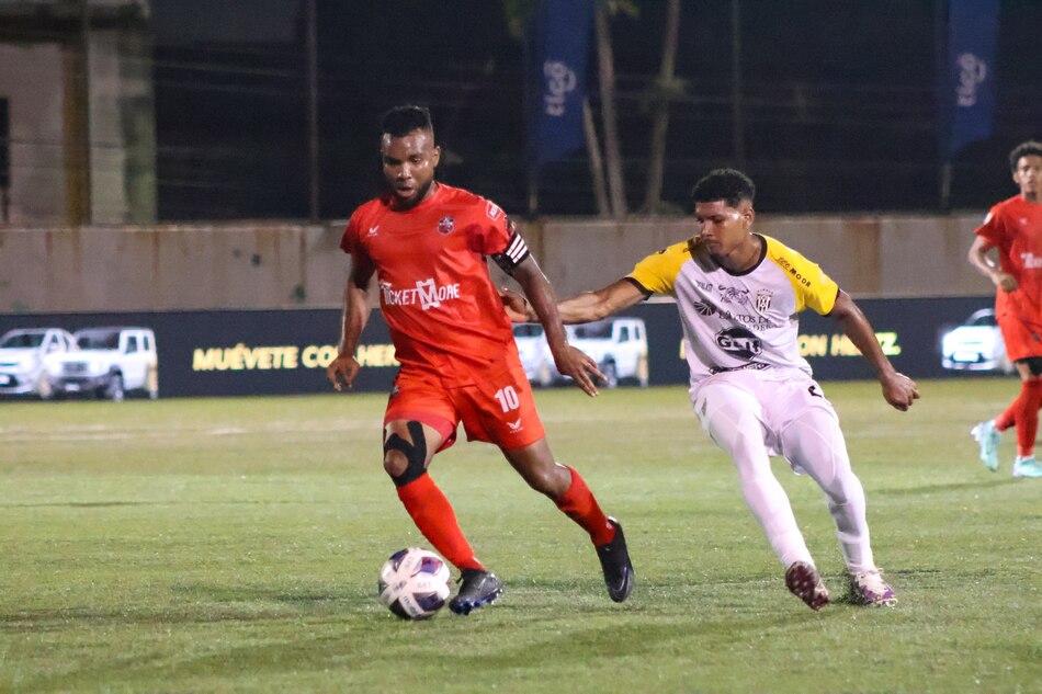El volante Jhamal Rodríguez brilló en la remontada franciscana
