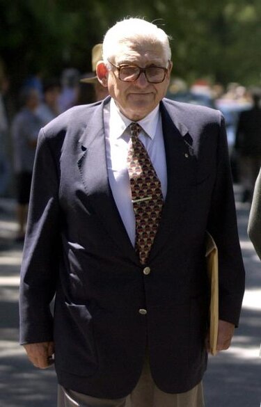 Muere exministro del Interior de la dictadura argentina Albano Harguindeguy