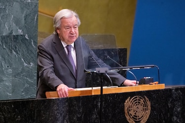 Guterres urge reabrir el estrecho de Ormuz y alerta de una ‘emergencia alimentaria global’