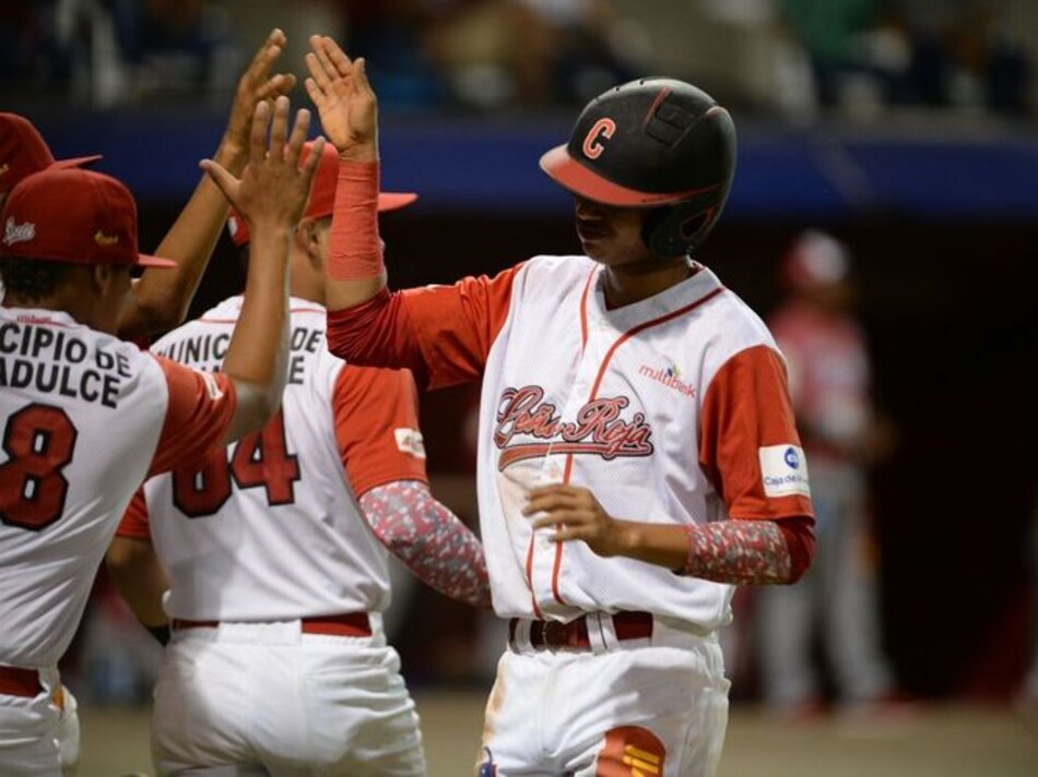 Coclé es líder solitario del torneo juvenil de béisbol
