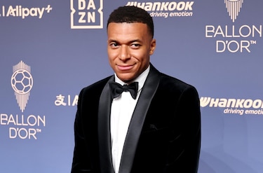 Mbappé pide disculpas y afirma que siente un gran respeto por el pueblo chino