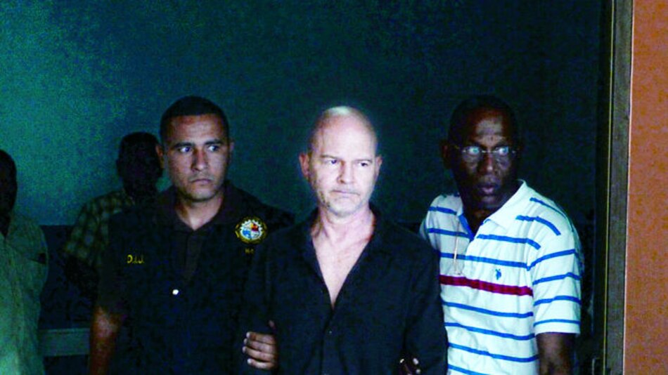 Gustavo Pérez es condenado a 64 meses de prisión por posesión de armas