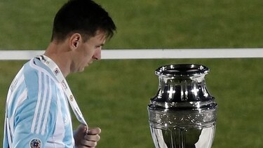 Messi expresa dolor y agradece a afición tras Copa América