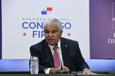Mulino participa en conversatorio semanal