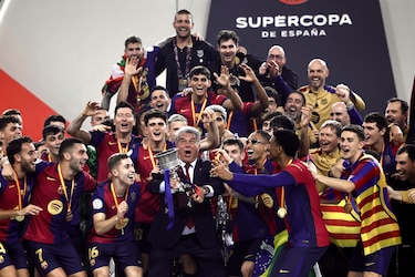 El Barcelona se siente imbatible al derrotar al Real Madrid en la Supercopa
