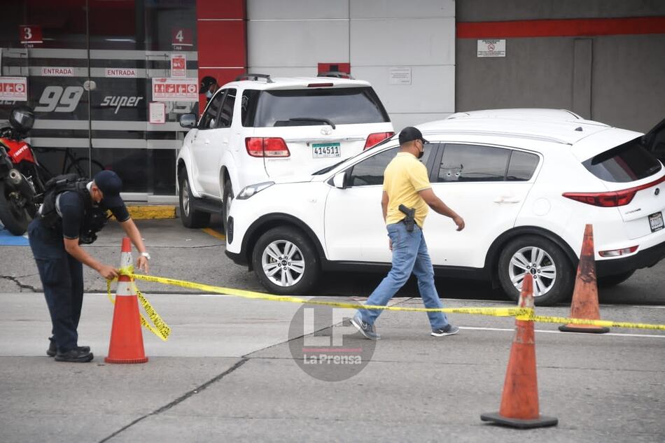Tiroteo deja dos heridos en la vía Fernández de Córdoba