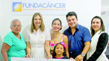 Donación a FundaCáncer