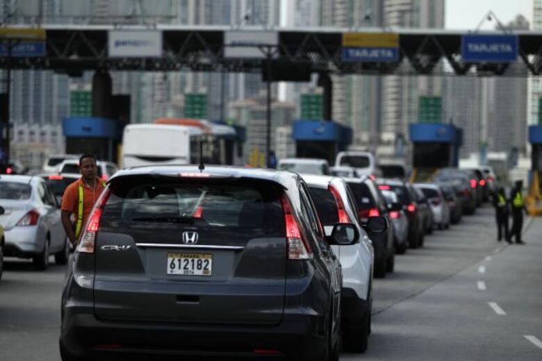 Deudas con Panapass impiden avanzar en el trámite de paz y salvo de tránsito