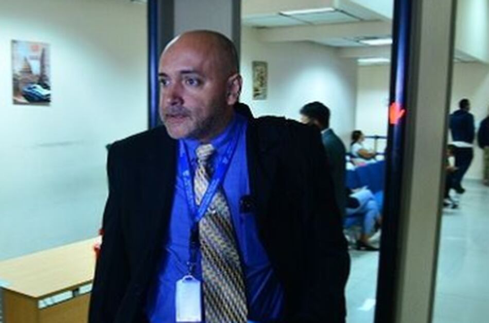 Perito Rivera Calle interpone denuncia por pinchazos