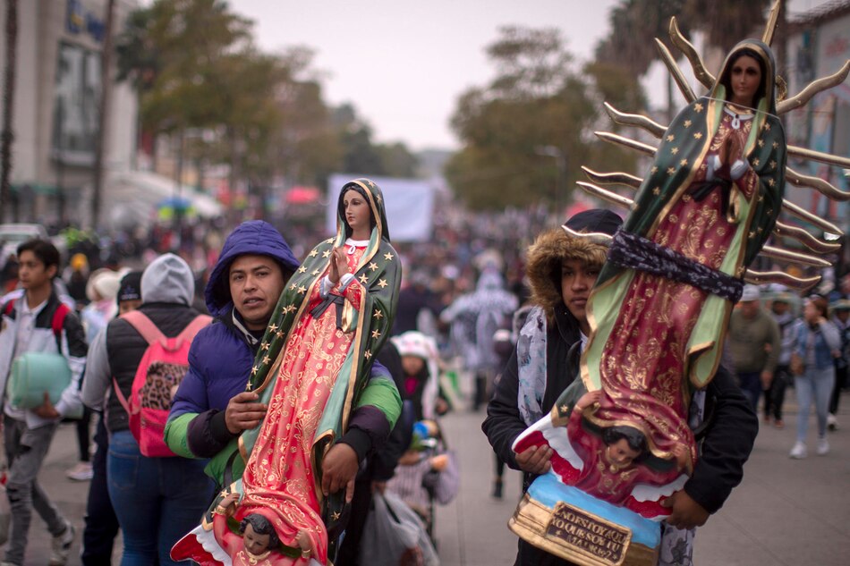México venera a su ‘madrecita’, la Virgen de Guadalupe
