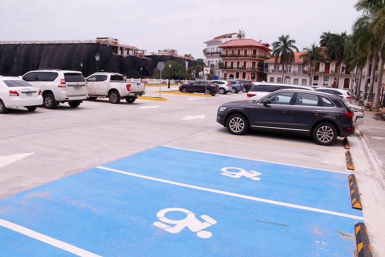 INAC restringe uso de estacionamiento en el Casco Antiguo