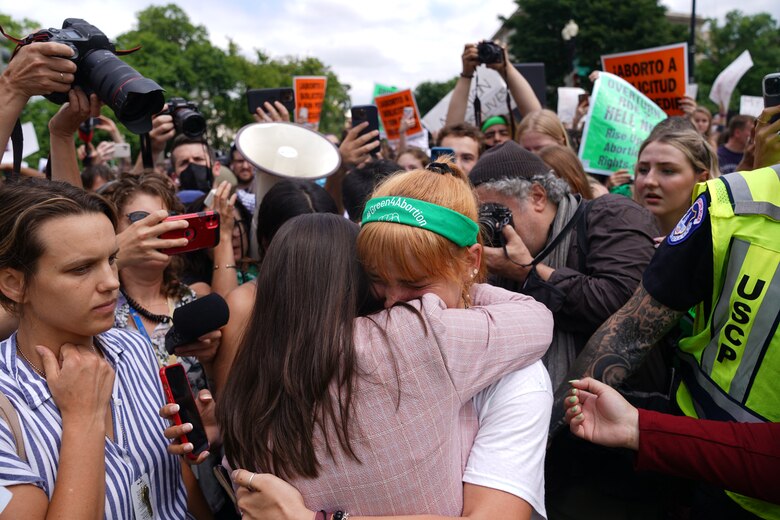 La Corte Suprema de Estados Unidos anula la protección del derecho al aborto