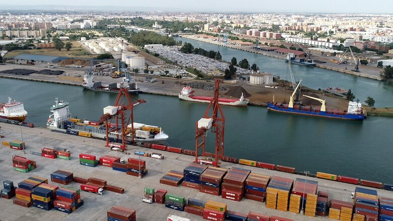 Sostenibles, digitales y eficientes: los puertos españoles buscan ser inteligentes