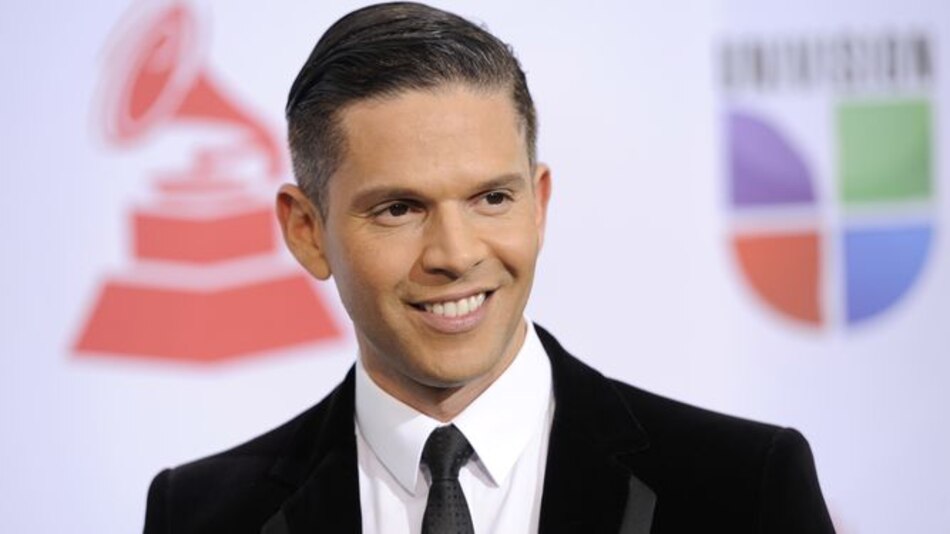 Univision despide a Rodner Figueroa por comentario sobre Michelle Obama