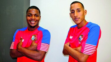 Selección de Futsal viajó ayer ilusionada
