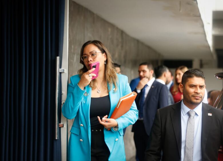 Patsy Lee: ‘No podemos arrodillarnos ante el Ejecutivo’