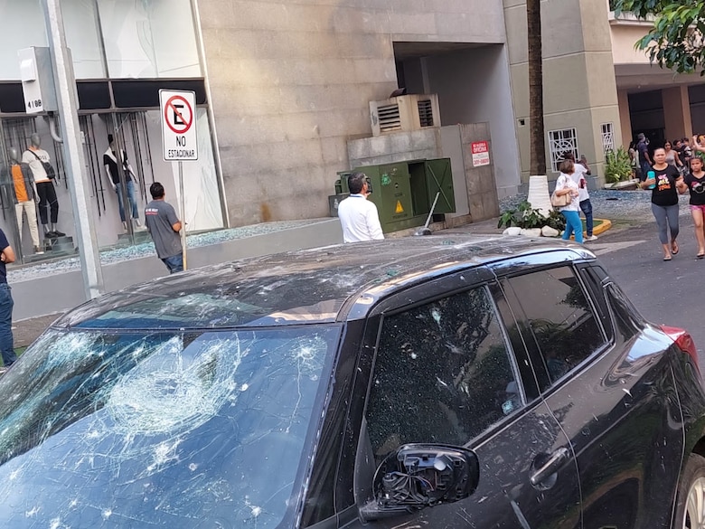 Fuerte explosión en Obarrio: hay 21 heridos, dos de gravedad; 600 personas fueron evacuadas