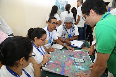 Jóvenes se preparan para afrontar el cambio climático