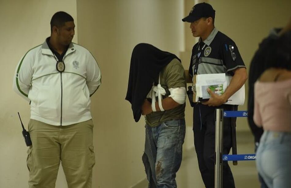 Decretan detención y cargos de homicidio a conductor involucrado en accidente en Villa Lorena