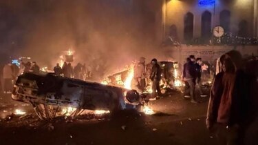 El líder supremo de Irán acusa a los manifestantes de ‘complacer’ a Trump mientras las protestas se intensifican en el país