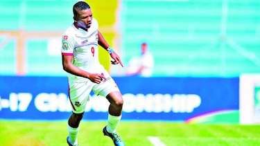 Llaman a 32 jugadores