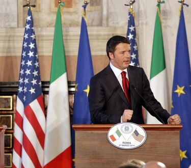 Italiano Renzi amenaza con dimitir si se bloquea su reforma del Senado