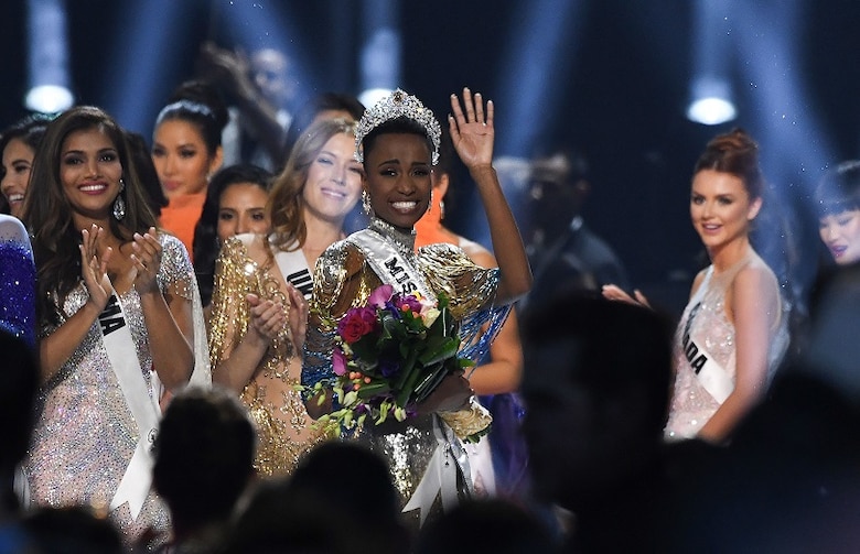 Sudafricana se lleva la corona de Miss Universo 2019