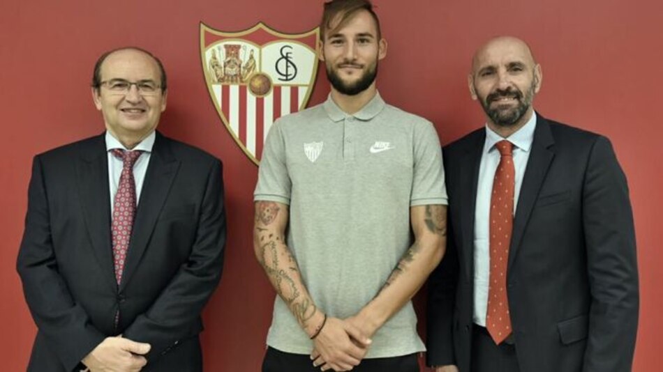 El Sevilla ficha al centrocampista serbio Gudelj