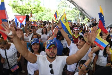 Venezolanos en Panamá gritan ‘libertad’ y vindican triunfo electoral del opositor González