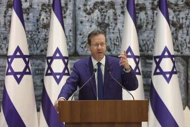 El presidente de Israel asegura que Hamás tenía instrucciones para fabricar armas químicas