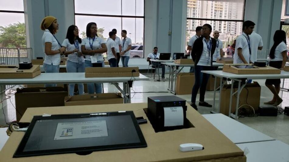 Voto electrónico genera reacciones positivas en electores