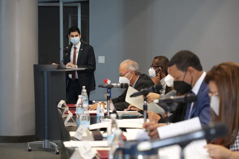 Fundación Ni Uno Más, de las ideas a la acción