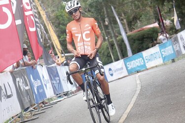 Tico Villalobos defiende su liderato en la Vuelta a Chiriquí hoy, en la contrarreloj